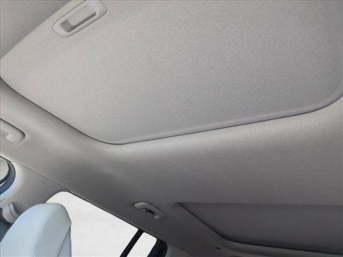 Used 2025 Hyundai Santa Fe Limited image 18