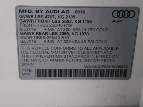 Used 2017 Audi Q3 2.0T Premium Plus w/ Premium Plus Package FWD image 46