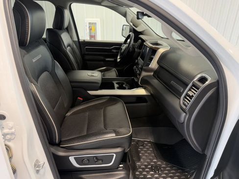Used 2022 RAM 1500 Laramie AWD/4WD image 27