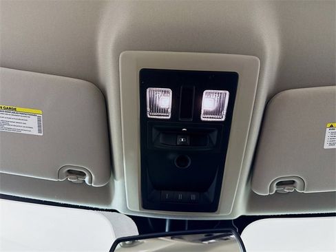 Used 2016 RAM 1500 Laramie w/ Convenience Group image 17