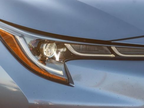 Used 2020 Toyota Corolla SE image 7