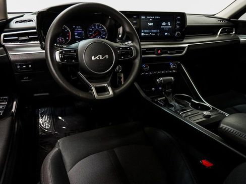 Used 2022 Kia K5 LX image 12