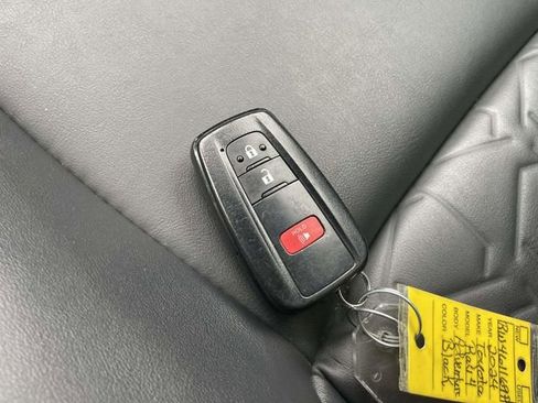 Used 2024 Toyota RAV4 Adventure AWD/4WD image 31