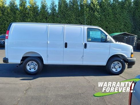 New 2025 Chevrolet Express 2500 w/ Driver Convenience Package image 8