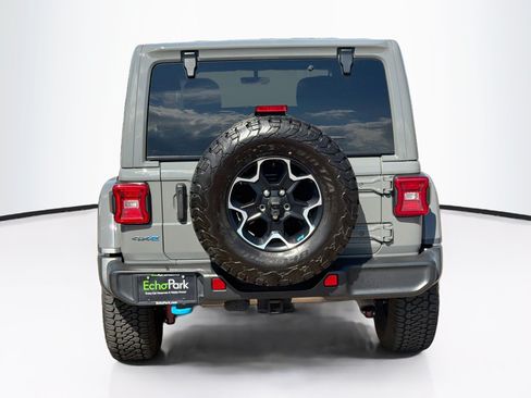 Used 2023 Jeep Wrangler Unlimited Rubicon 4xe w/ Cold Weather Group AWD/4WD image 7
