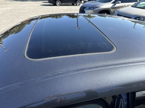 New 2025 Lexus ES 350 w/ Premium Package image 32