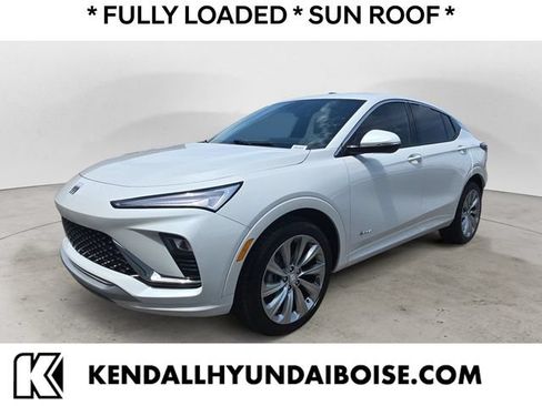 Used 2025 Buick Envista Avenir FWD image 1