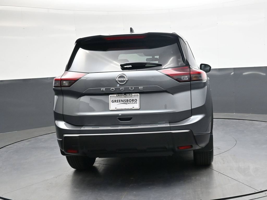 Certified 2026 Nissan Rogue SV w/ Cold Weather Package FWD image 5