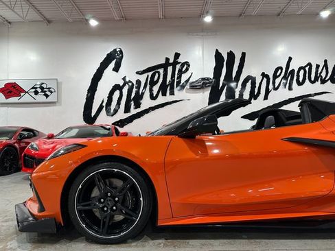 Used 2020 Chevrolet Corvette Stingray Premium Conv w/ 3LT Preferred Equipment Group RWD image 6