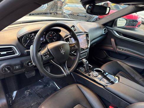 Used 2022 Maserati Ghibli Modena Q4 image 15