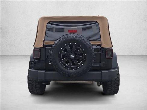 Used 2015 Jeep Wrangler Sport AWD/4WD image 7