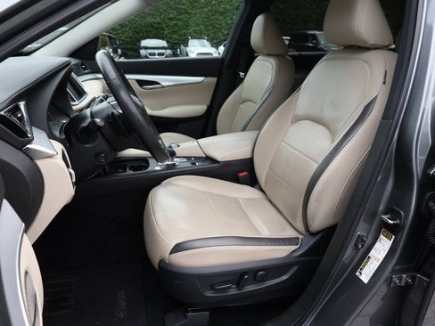 Used 2020 INFINITI QX50 Sensory w/ Proactive Package image 17