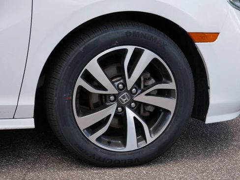 Used 2024 Honda Odyssey Touring image 7