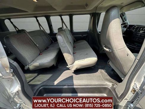 Used 2020 Chevrolet Express 3500 LS RWD image 25
