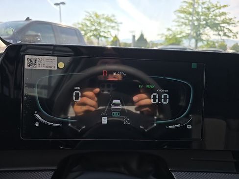 New 2025 Kia Sportage LX image 17