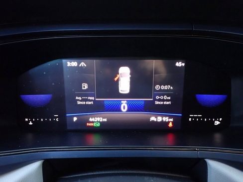 Used 2022 Volkswagen Taos SE image 29