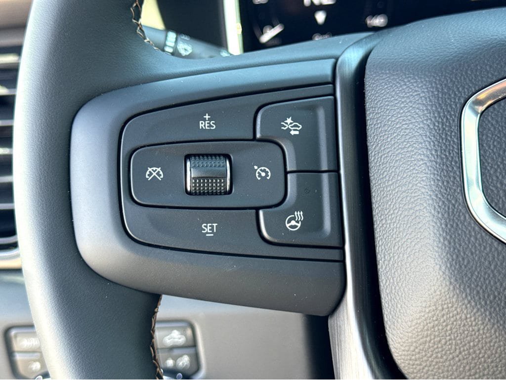 New 2026 GMC Sierra 2500 AT4 w/ AT4 Premium Plus Package AWD/4WD image 16