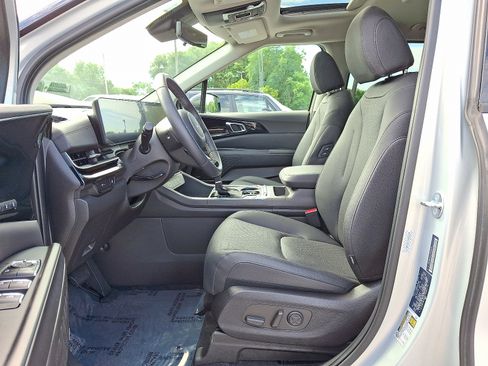 Certified 2026 Kia Carnival SX Prestige FWD image 14