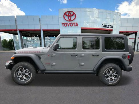 Used 2021 Jeep Wrangler Unlimited Rubicon w/ Cold Weather Group AWD/4WD image 7