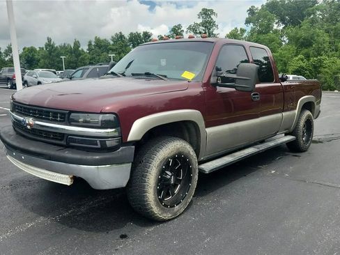 Used 2002 Chevrolet Silverado 1500 LS w/ Off-Road Pkg AWD/4WD image 6