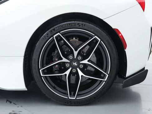 Certified 2020 Ferrari 488 Pista Spider image 42