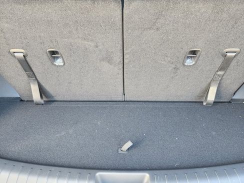 Used 2025 Hyundai Santa Fe SE image 32