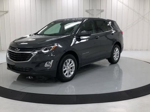 Used 2020 Chevrolet Equinox LT FWD image 4