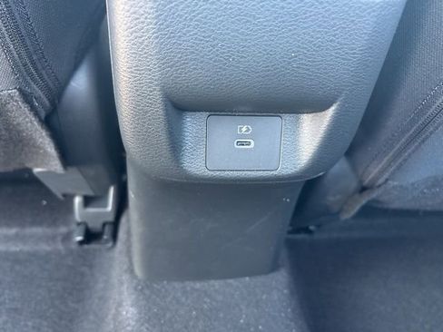 Used 2025 Nissan Versa SR w/ Trunk Package image 15