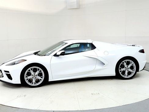 Used 2023 Chevrolet Corvette Stingray Premium Conv w/ 3LT RWD image 3
