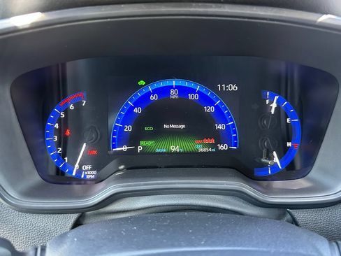 Used 2022 Toyota Corolla LE FWD image 27