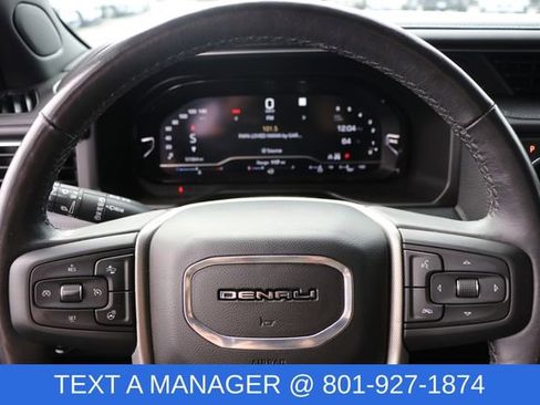 Used 2022 GMC Yukon Denali image 26
