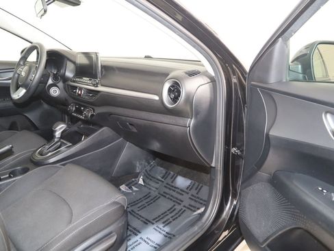 Used 2019 Kia Forte Sedan FWD image 35