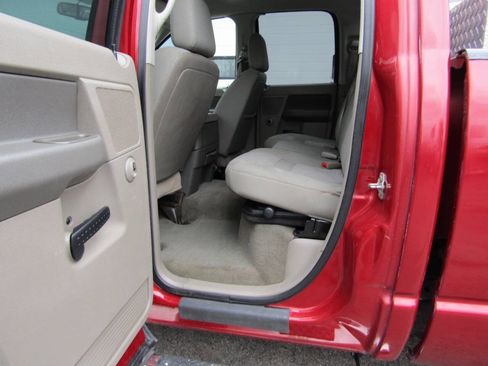 Used 2007 Dodge Ram 3500 Truck SLT image 10