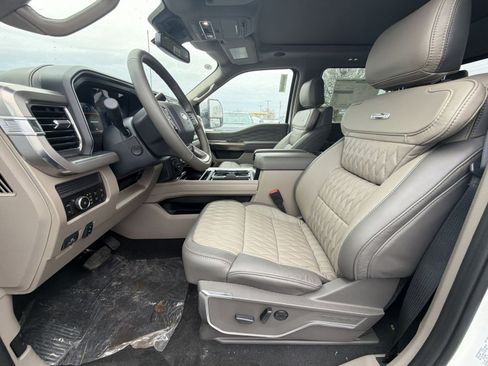 New 2026 Ford F450 Platinum w/ Platinum Plus Package AWD/4WD image 27