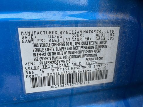 Used 2025 Nissan Sentra SV image 27