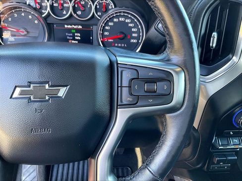 Used 2021 Chevrolet Silverado 1500 LT Trail Boss w/ Convenience Package II AWD/4WD image 23