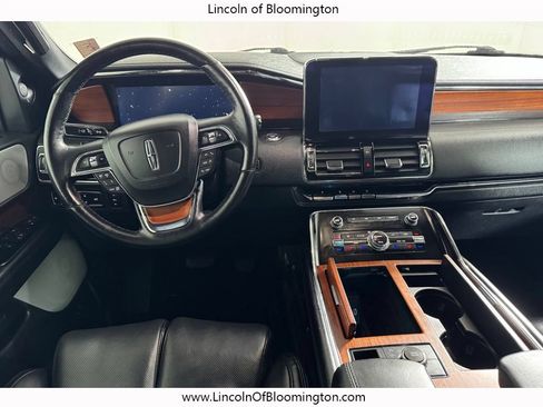 Used 2020 Lincoln Navigator Reserve w/ Equipment Group 208A Reserve AWD/4WD image 18
