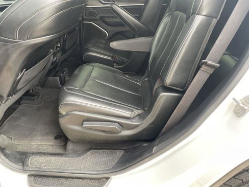 Used 2021 Jeep Grand Cherokee L Limited image 23