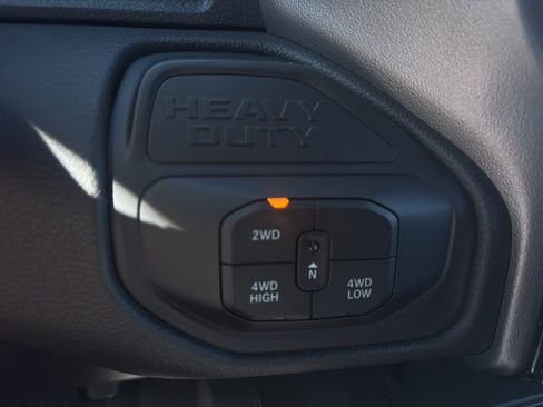 New 2026 RAM 3500 Laramie w/ Sport Appearance Package AWD/4WD image 27
