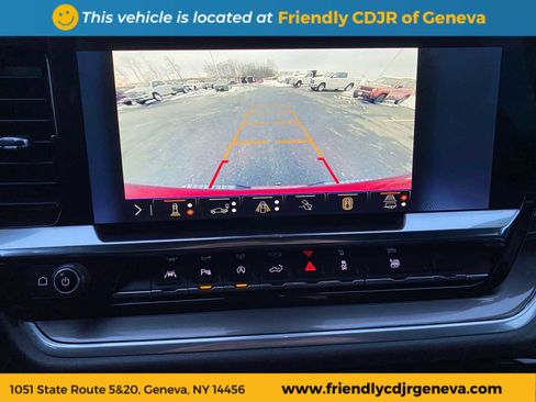 Used 2025 Chevrolet Silverado 1500 High Country w/ Technology Package image 17