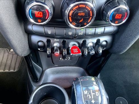 Used 2015 MINI Cooper S image 22