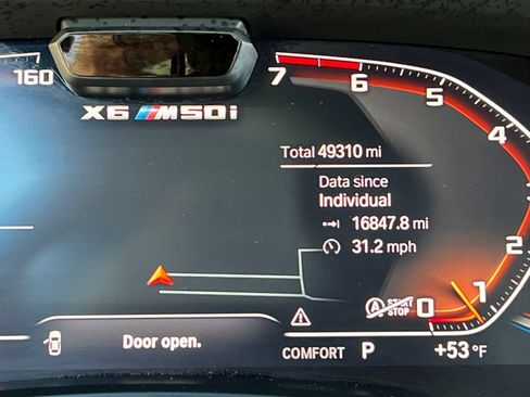 Used 2021 BMW X6 M50i w/ Executive Package AWD/4WD image 15