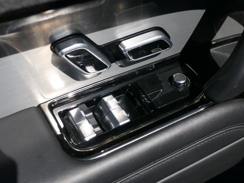 Used 2024 Land Rover Range Rover Sport Dynamic SE image 11