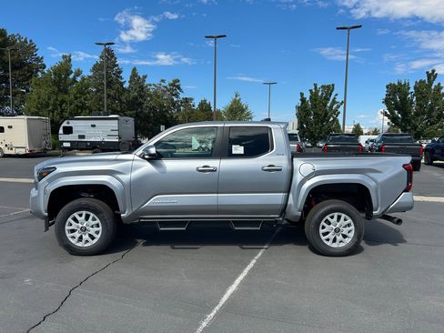 New 2025 Toyota Tacoma SR5 image 2