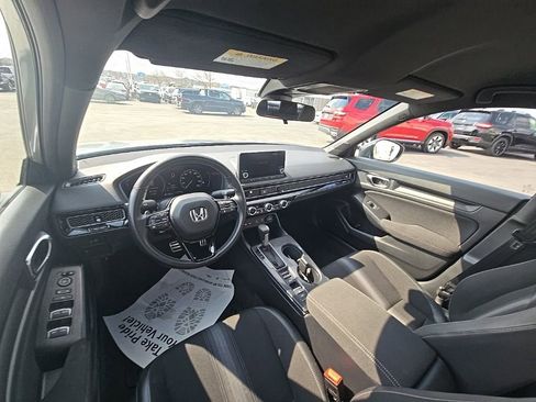 Certified 2025 Honda Civic Sport image 26