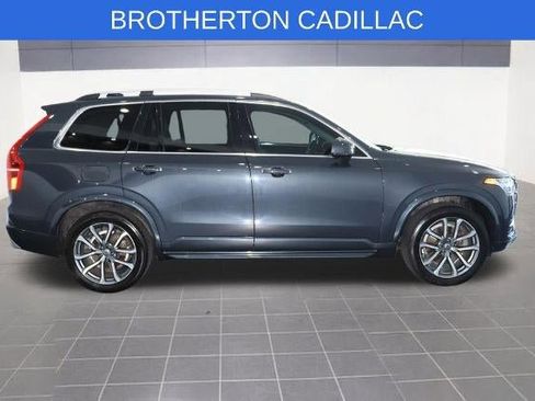 Used 2017 Volvo XC90 T6 Momentum w/ Vision Package AWD/4WD image 9