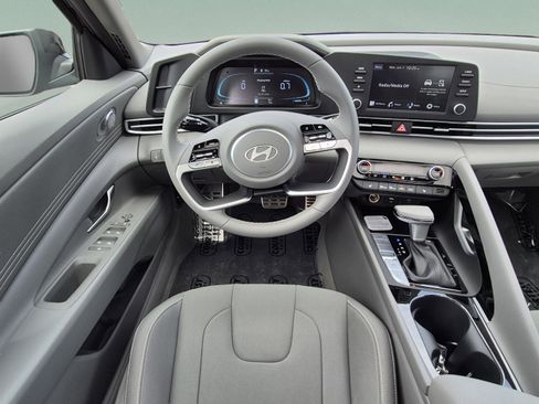 New 2026 Hyundai Elantra SEL Sport Premium FWD image 11