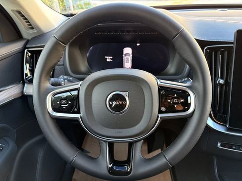 New 2026 Volvo XC90 B5 Plus image 9
