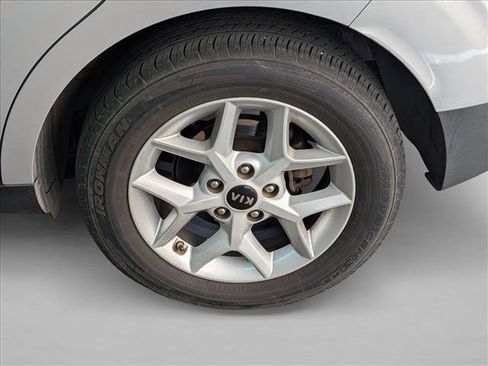 Used 2020 Kia Soul S image 15