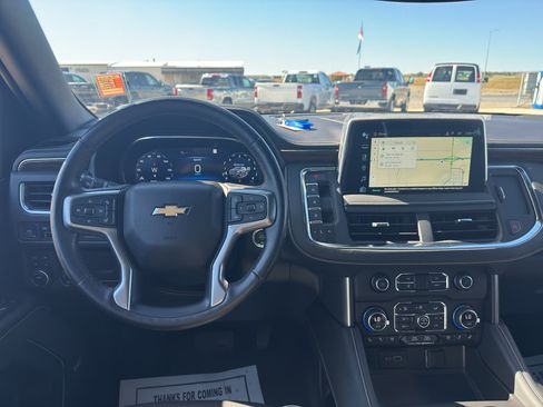 Used 2023 Chevrolet Tahoe Premier image 12
